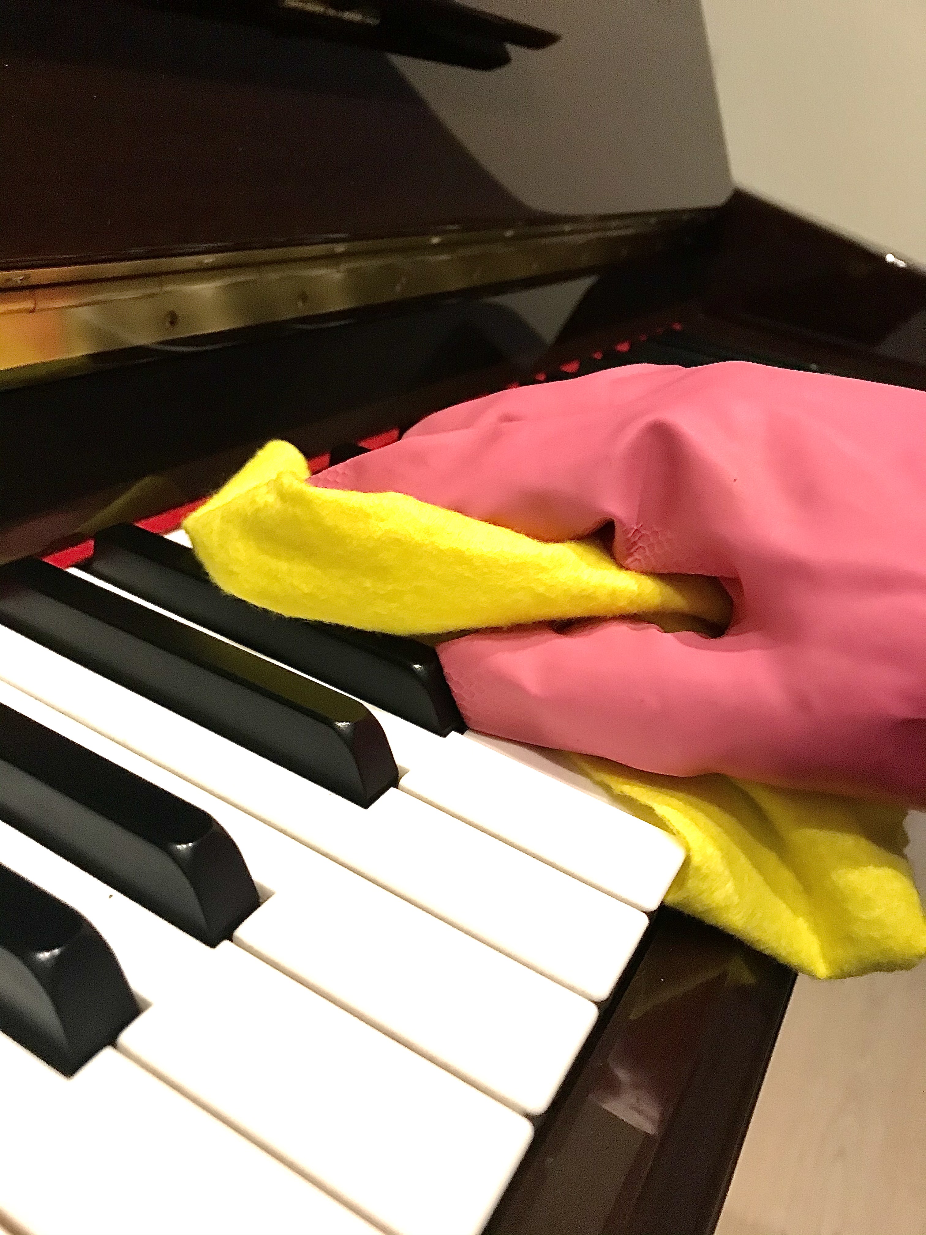 How to disinfect your piano